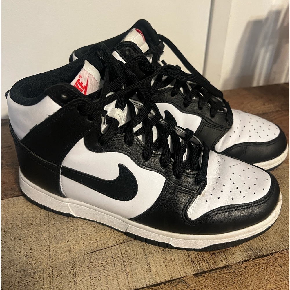 Nike black high tops 7.5 women